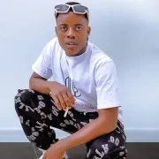 eazy-bee-ninomukwano-album-cover