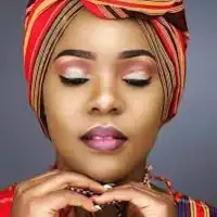 Mponye Emisanvu - Zanie Brown 
