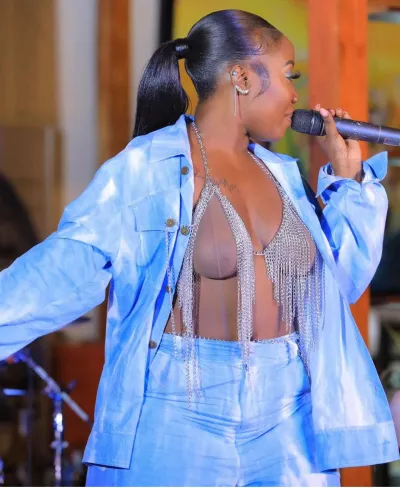 Lydia Jazmine Shows Off Nipples in a Sheer Bra during Live Performace