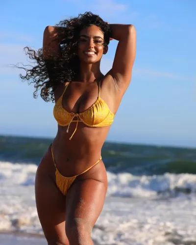 Erikah Marie Sexiest Instagram Photos