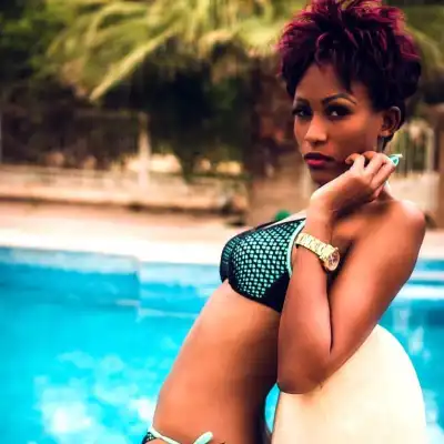 Doreen Kabareebe Sexiest Bikini Photos, Hottest Bikini Pics