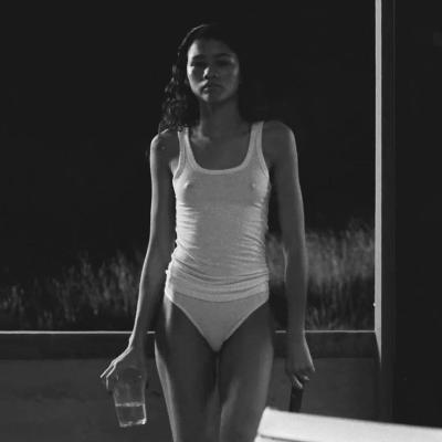 Zendaya Braless Scene from Malcolm & Marie