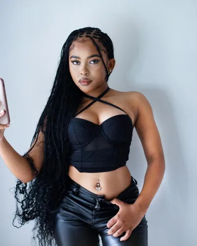 Palesa Disenyana (@fantasy.chick) Sexiest Instagram Picture