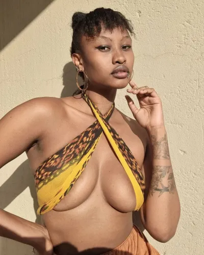 Sexiest Zee Nkosi (@therealzeenkosi) Instagram Photos