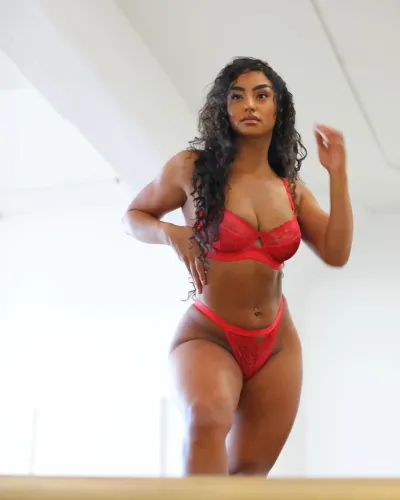 Erikah Marie Sexiest Instagram Photos