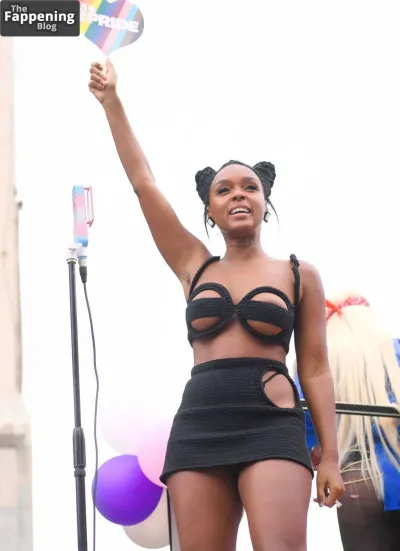 Janelle Monae Nude, Topless, and Sexiest Photos