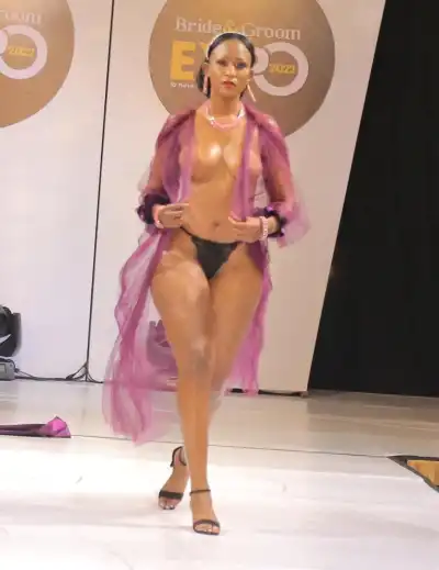 Doreen Kabareebe Exposes Boobs at Bride & Groom Expo 2022 Runway